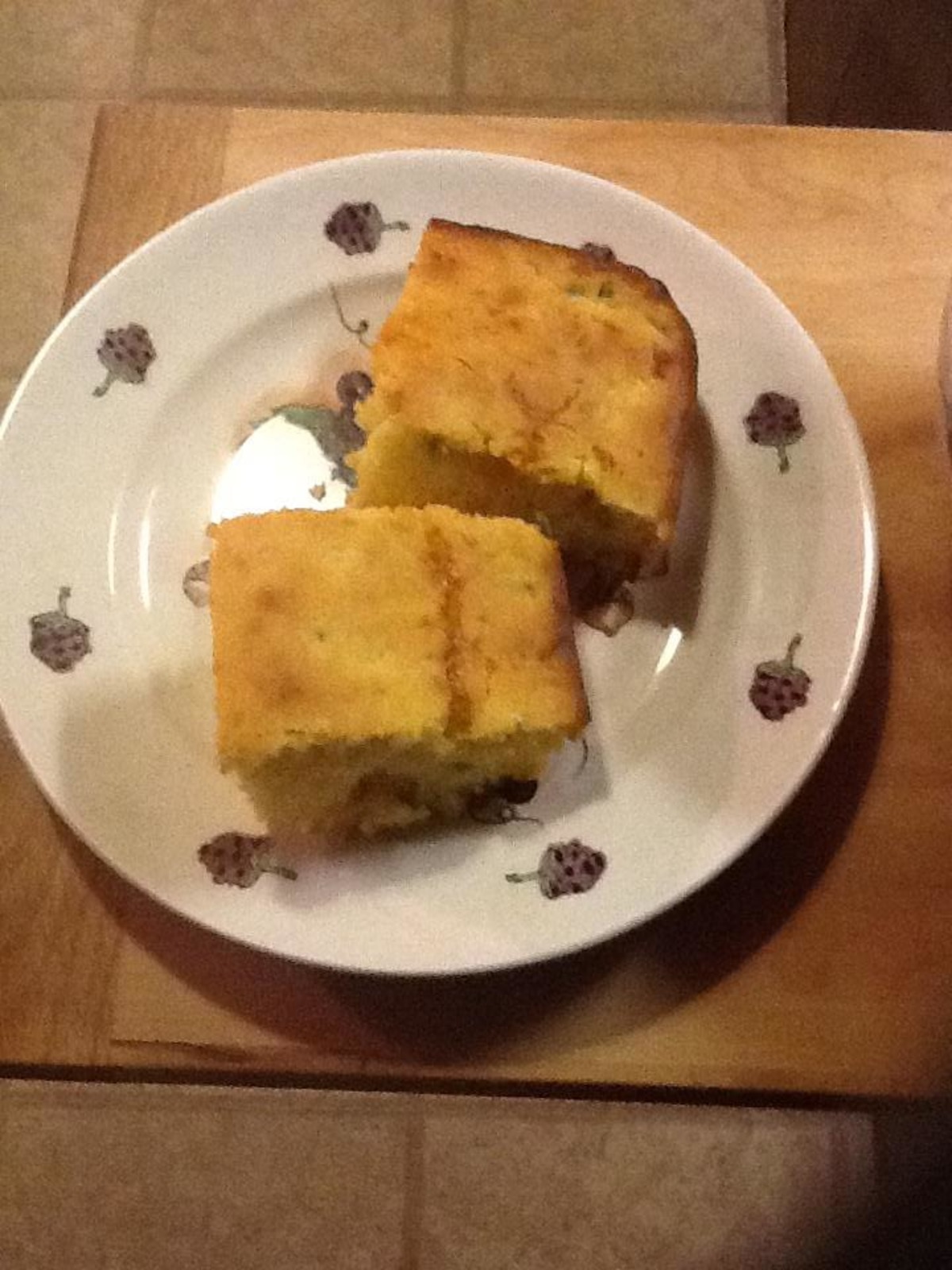 Cornbread With Jalapeno and Cheddar Cheese
