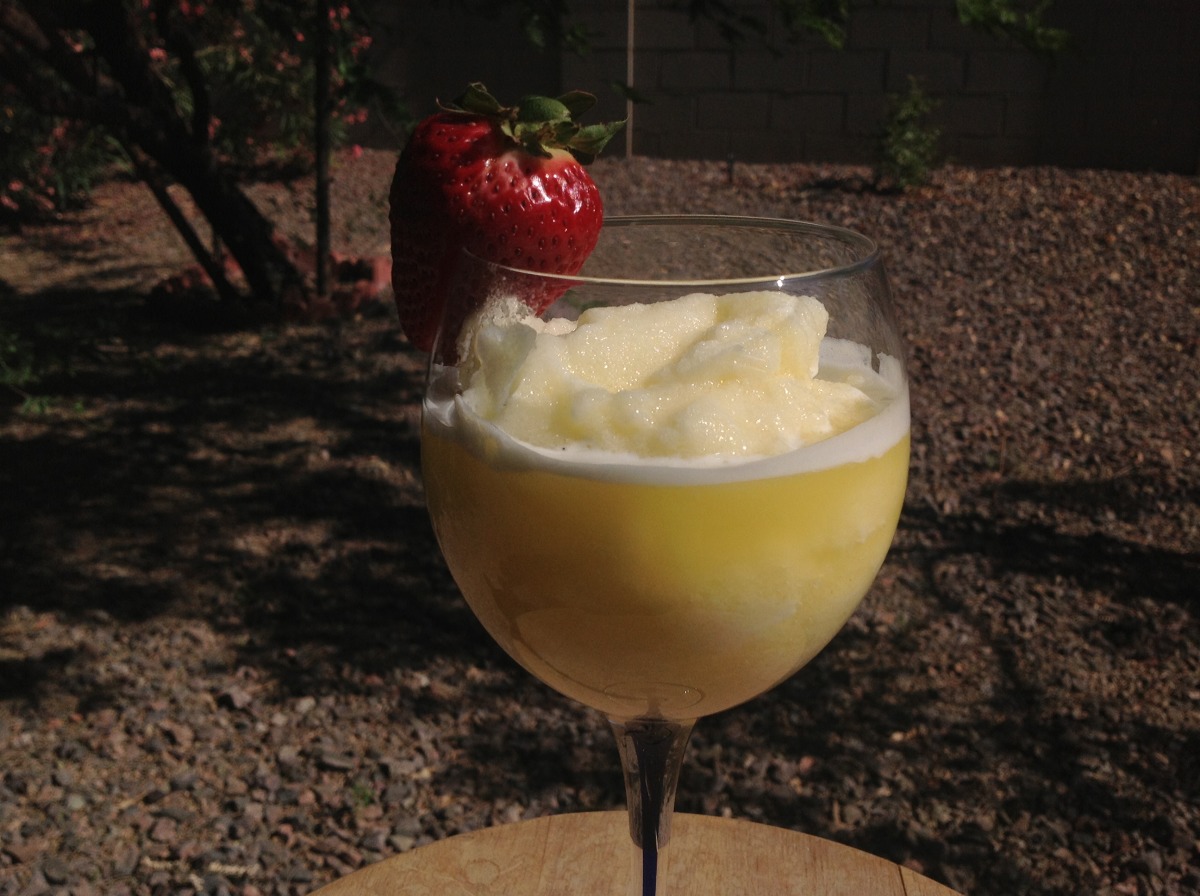 Frozen Pineapple Fat-Burning Smoothy_image