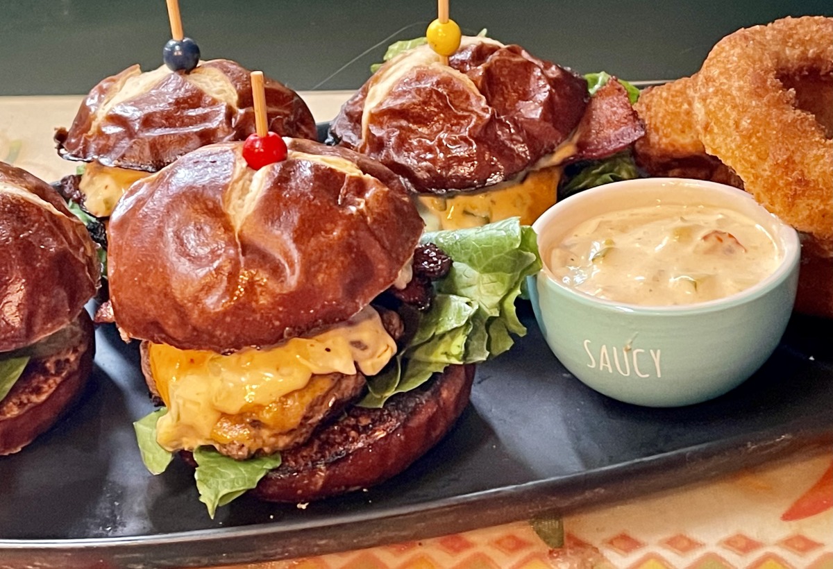 Bacon Cheddar Sliders With Spicy Chipotle Sauce image