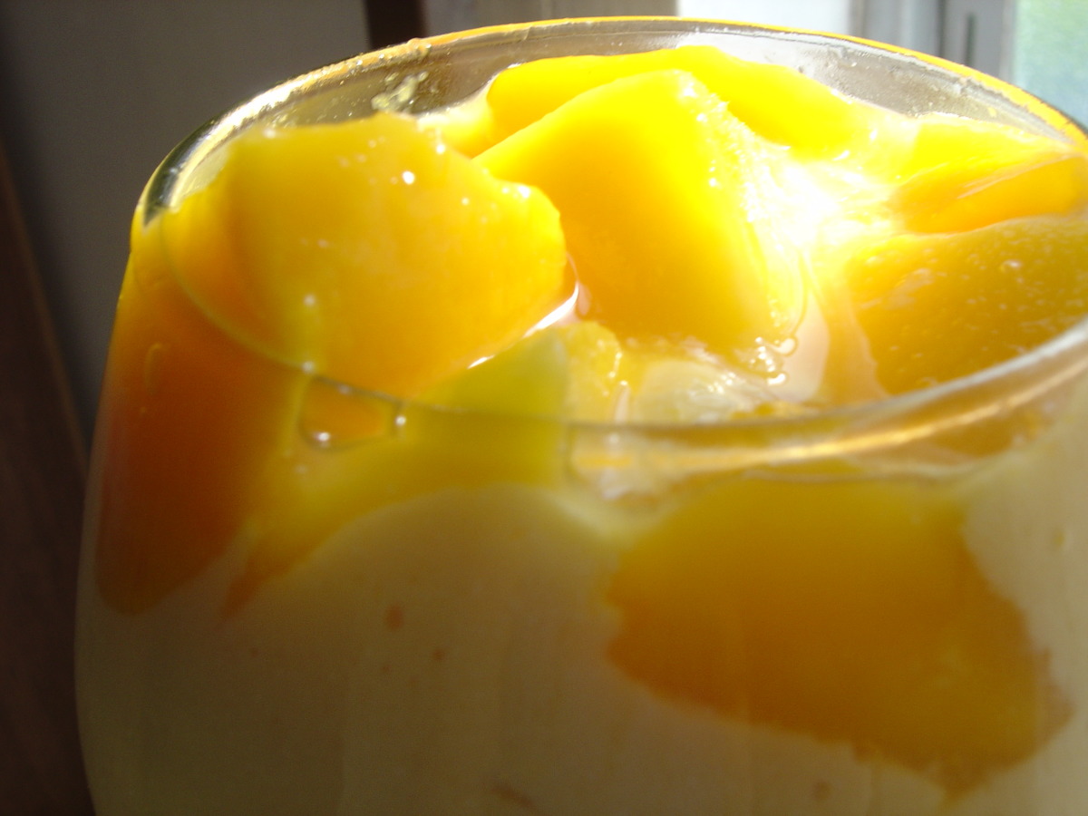 Mango and Tofu Cream image