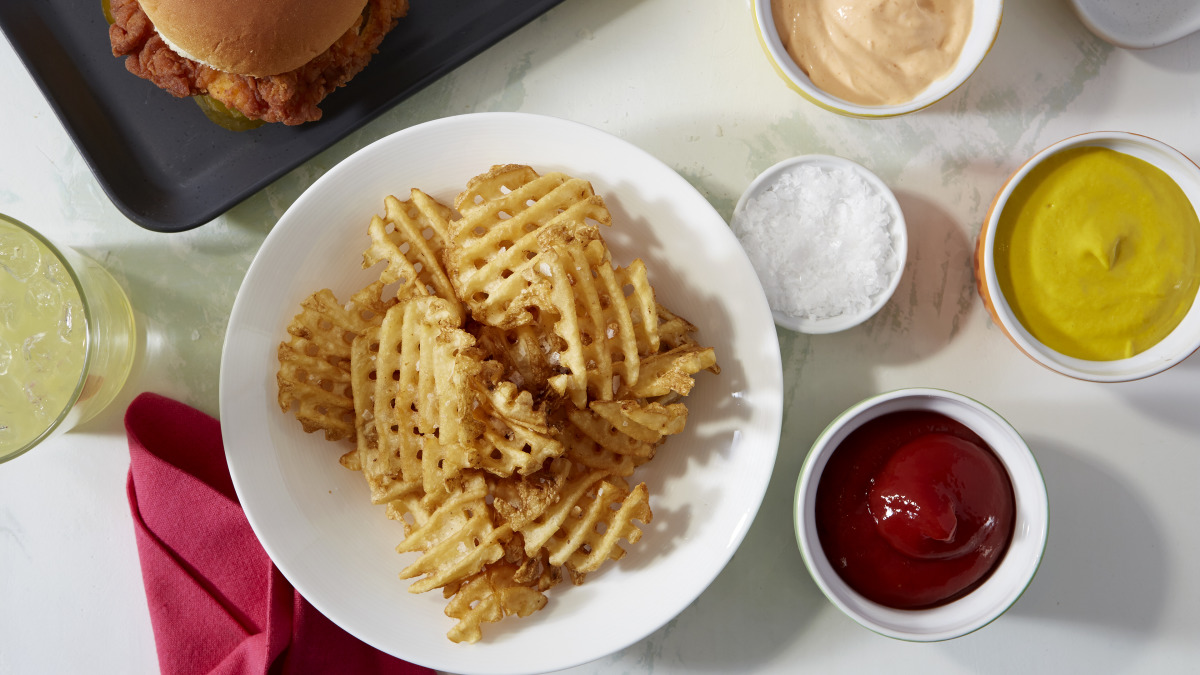 How to make waffle fries from: budget101.com  Waffle fries, Yummy waffles,  Organic recipes