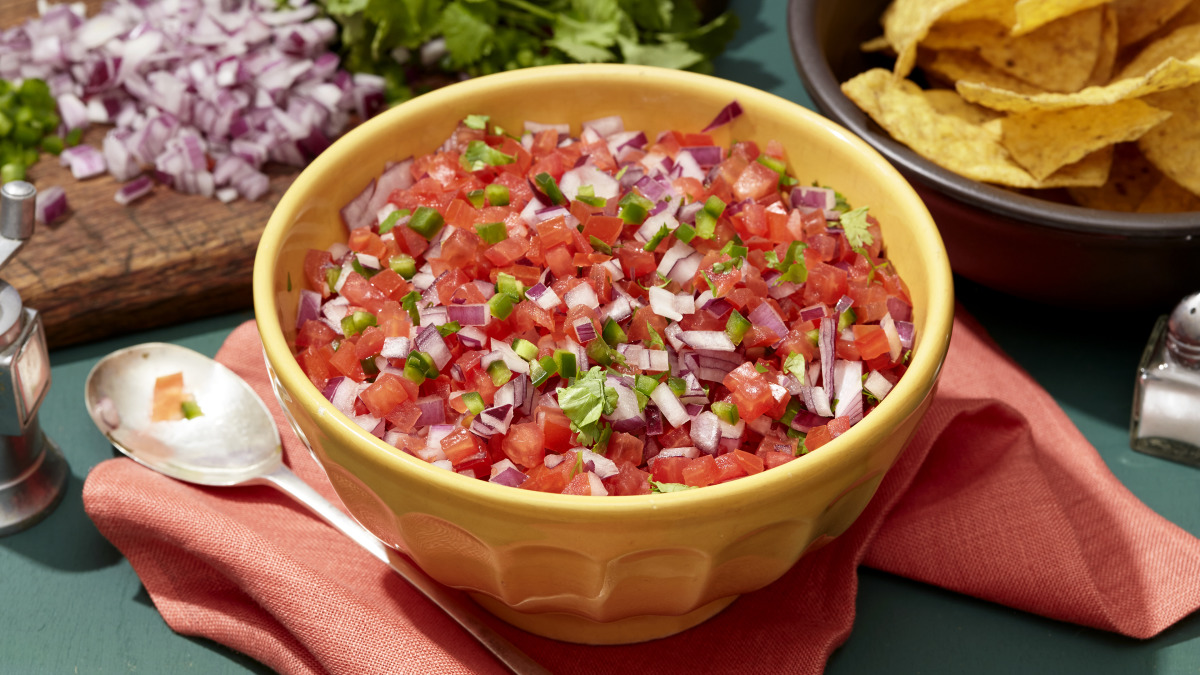 fresh tomato salsa chipotle