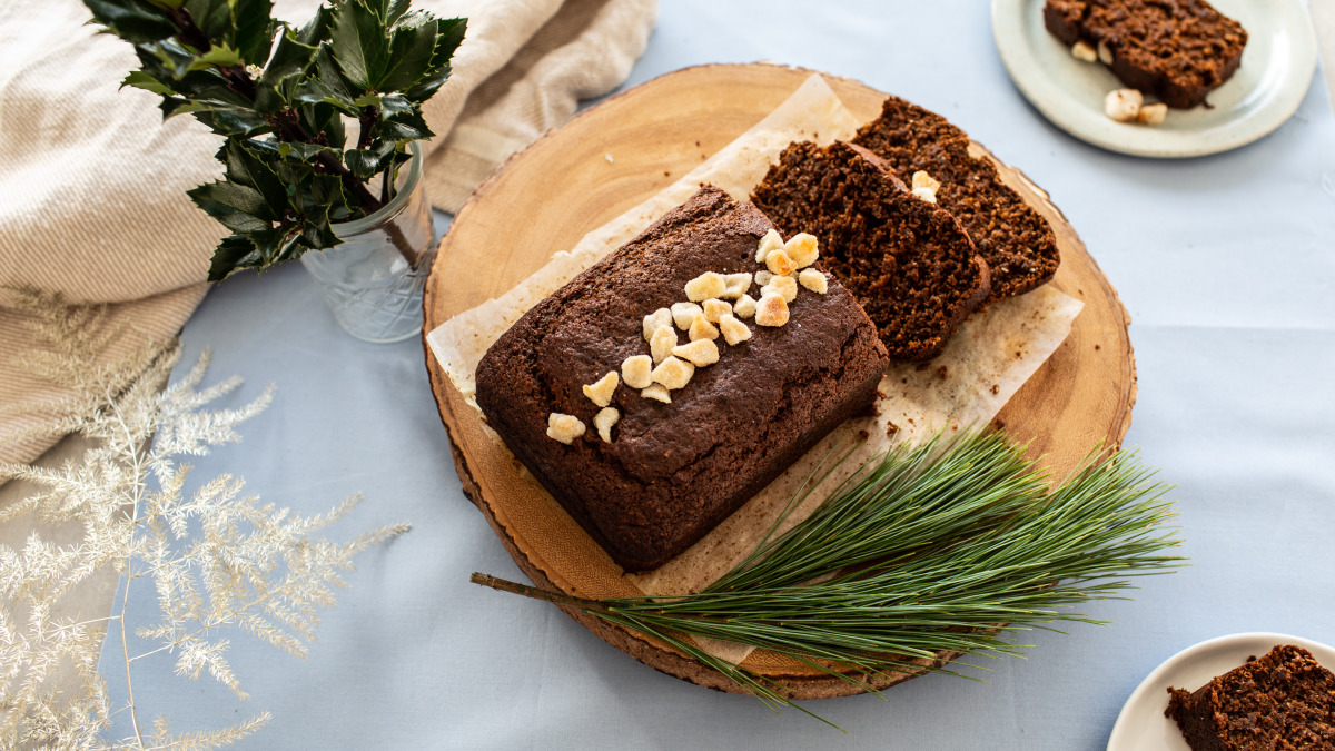 Moist Gingerbread Cake image