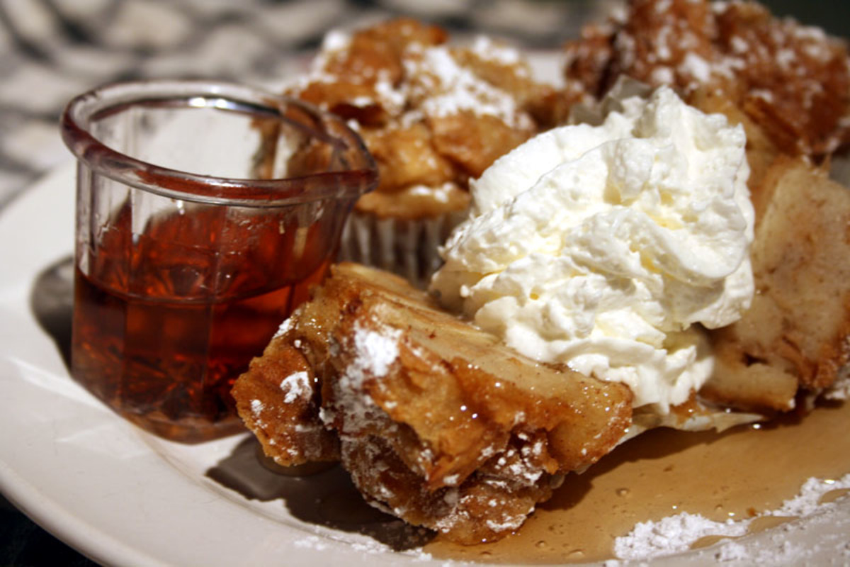 Chocolicious Bread Pudding Muffins