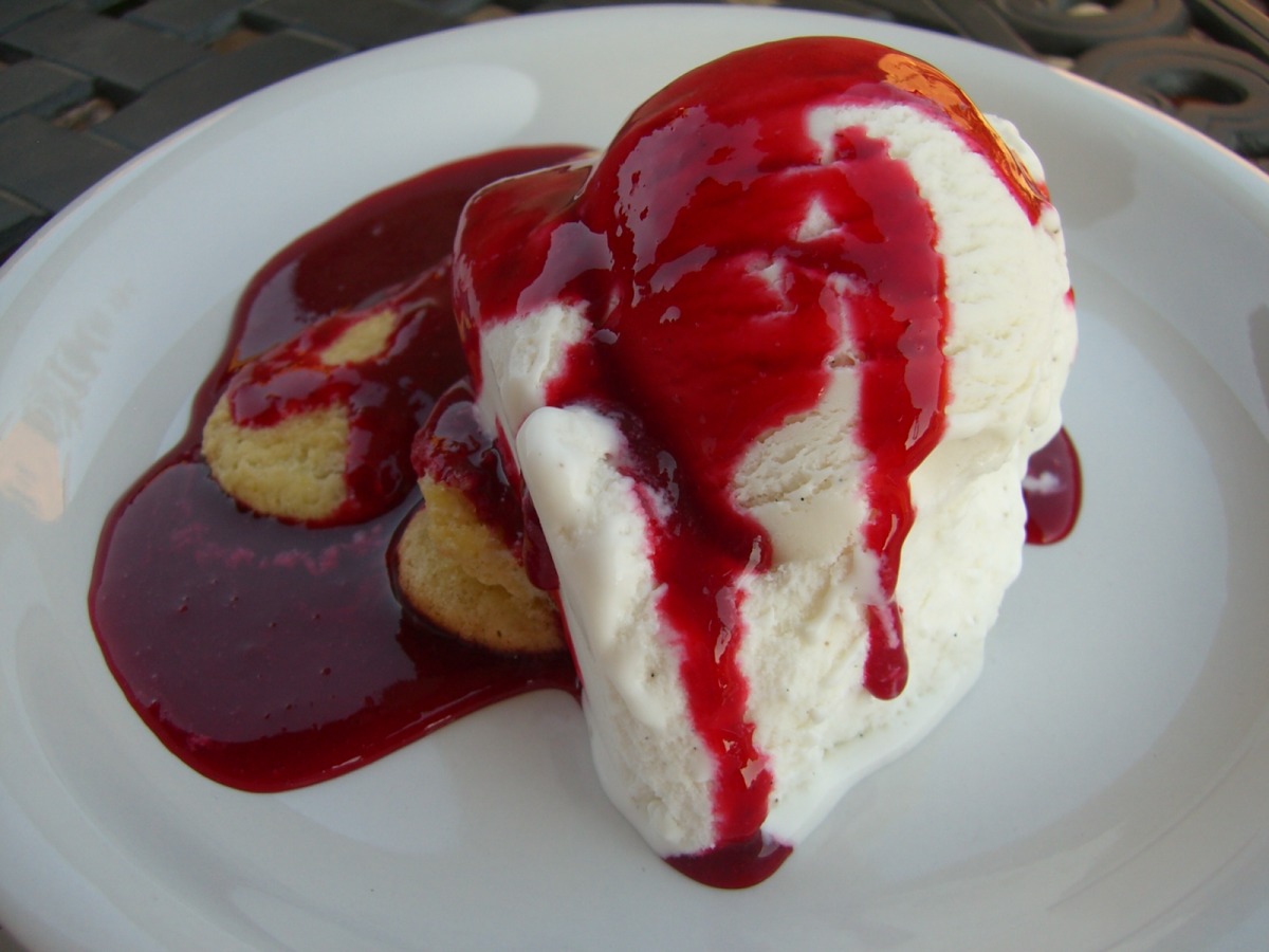 Raspberry Ice Cream Sundae Sauce