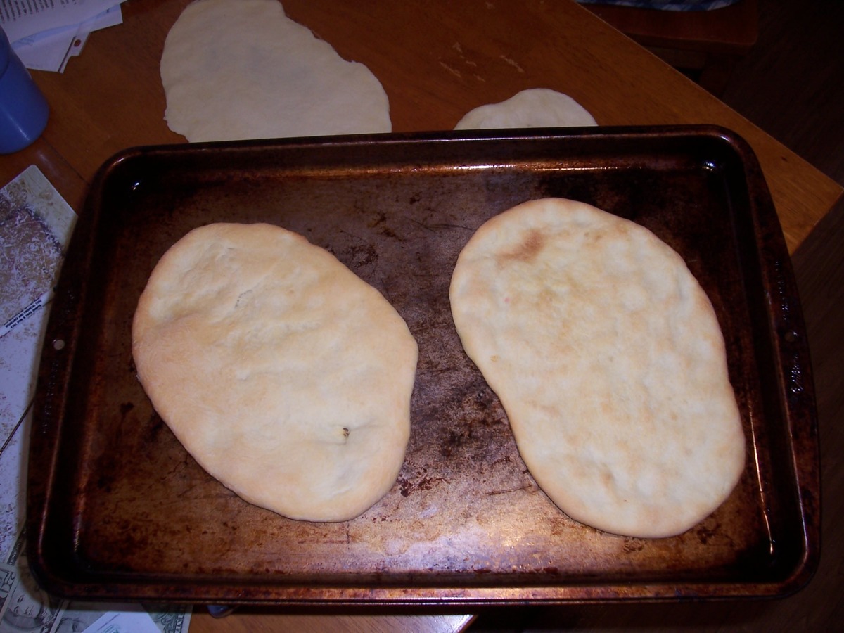 Naan (Indian Flat Bread)
