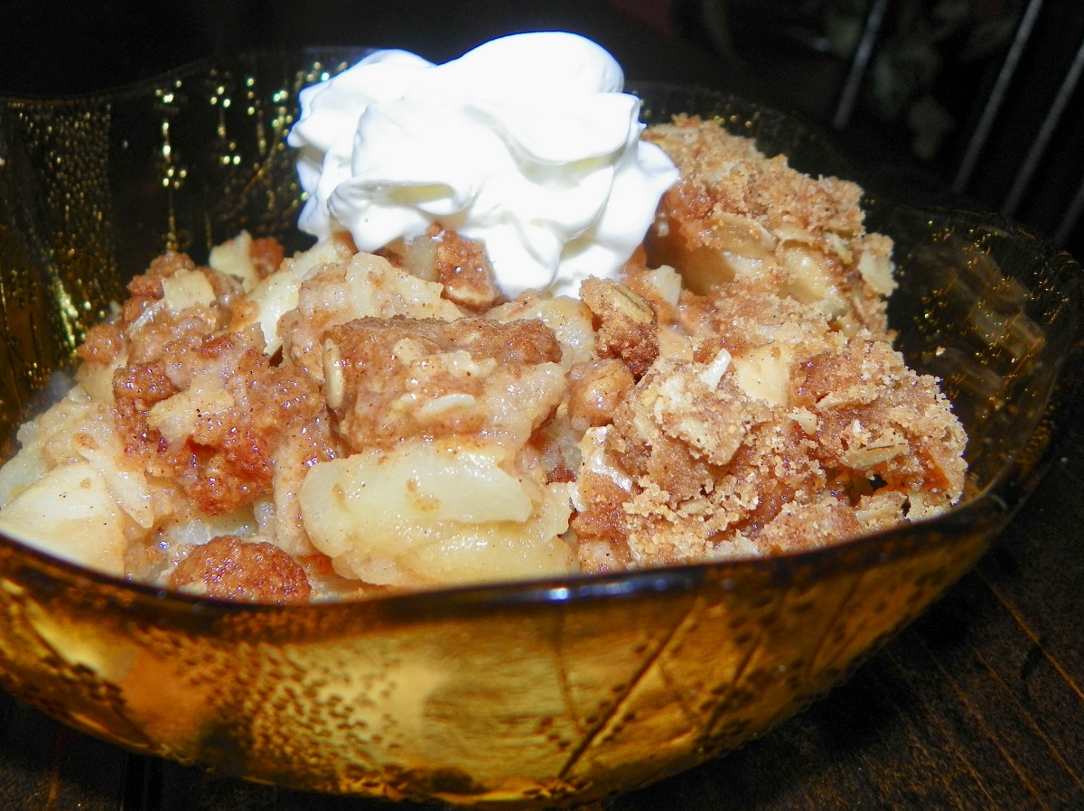 Pampered Chef Style Apple Crisp For