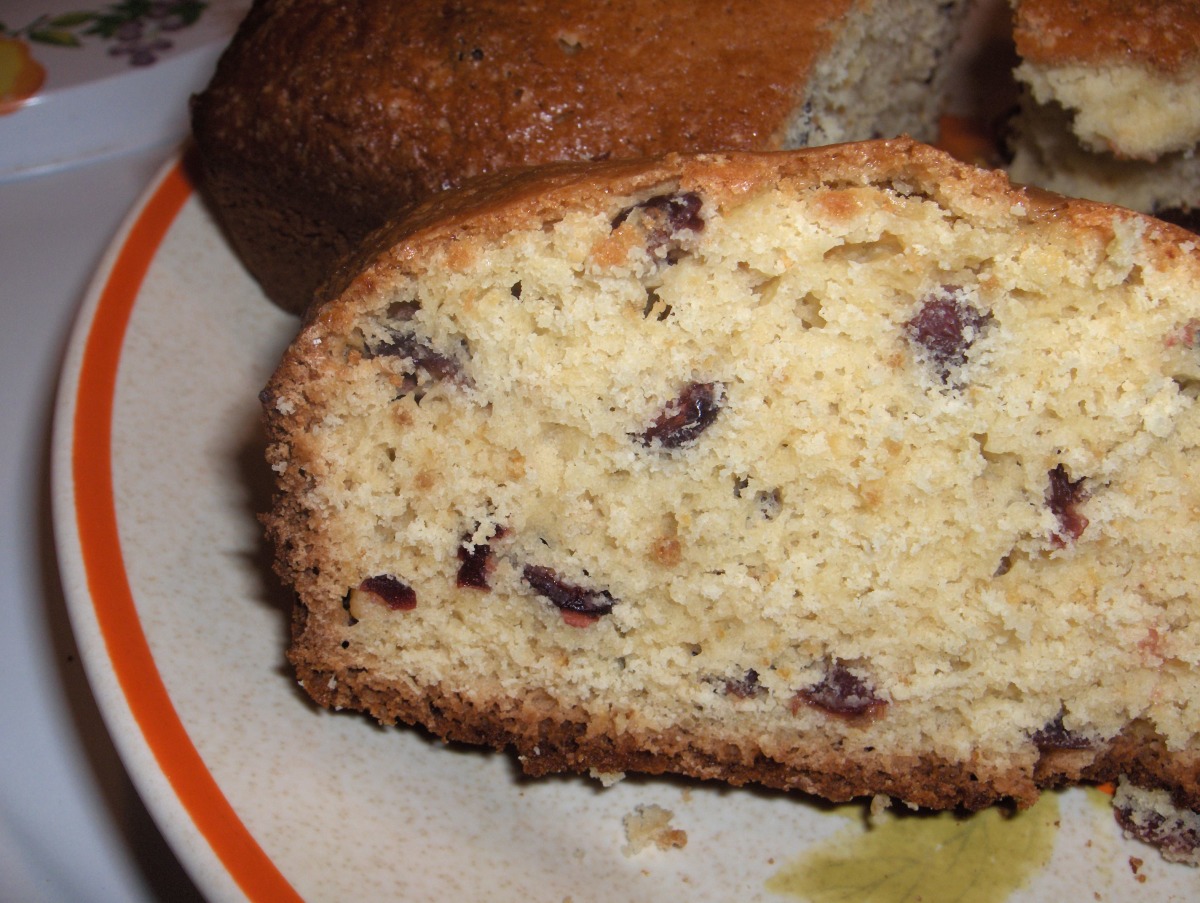 Craisin Nut Bread image