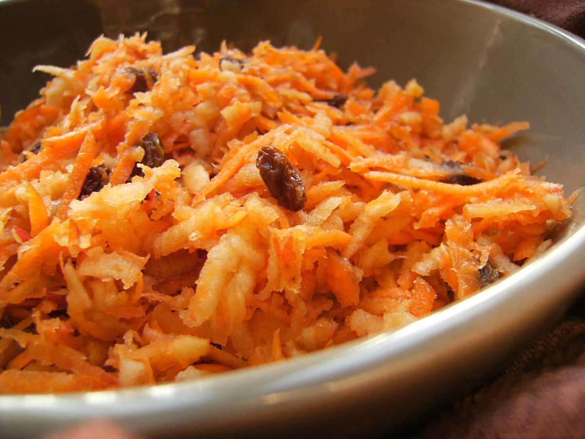 Not My Mom S Carrot Raisin Apple Salad Recipe Food Com