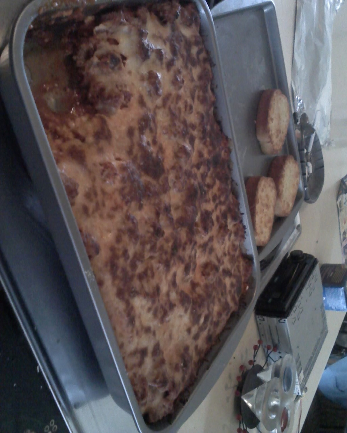 Baked Ravioli and Meatballs