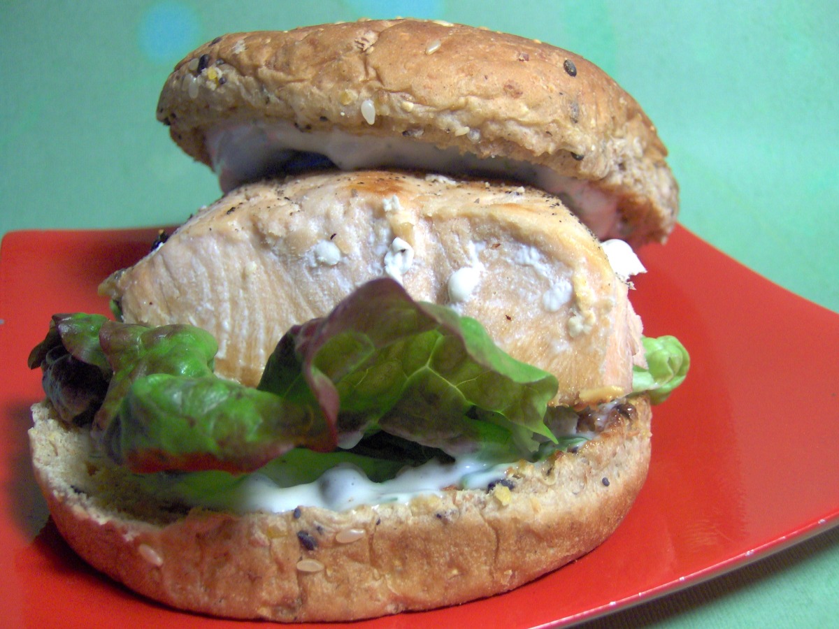 Delicious Grilled Salmon Sandwiches Recipe