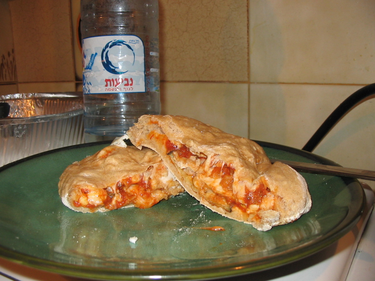 The Versatile Calzone_image