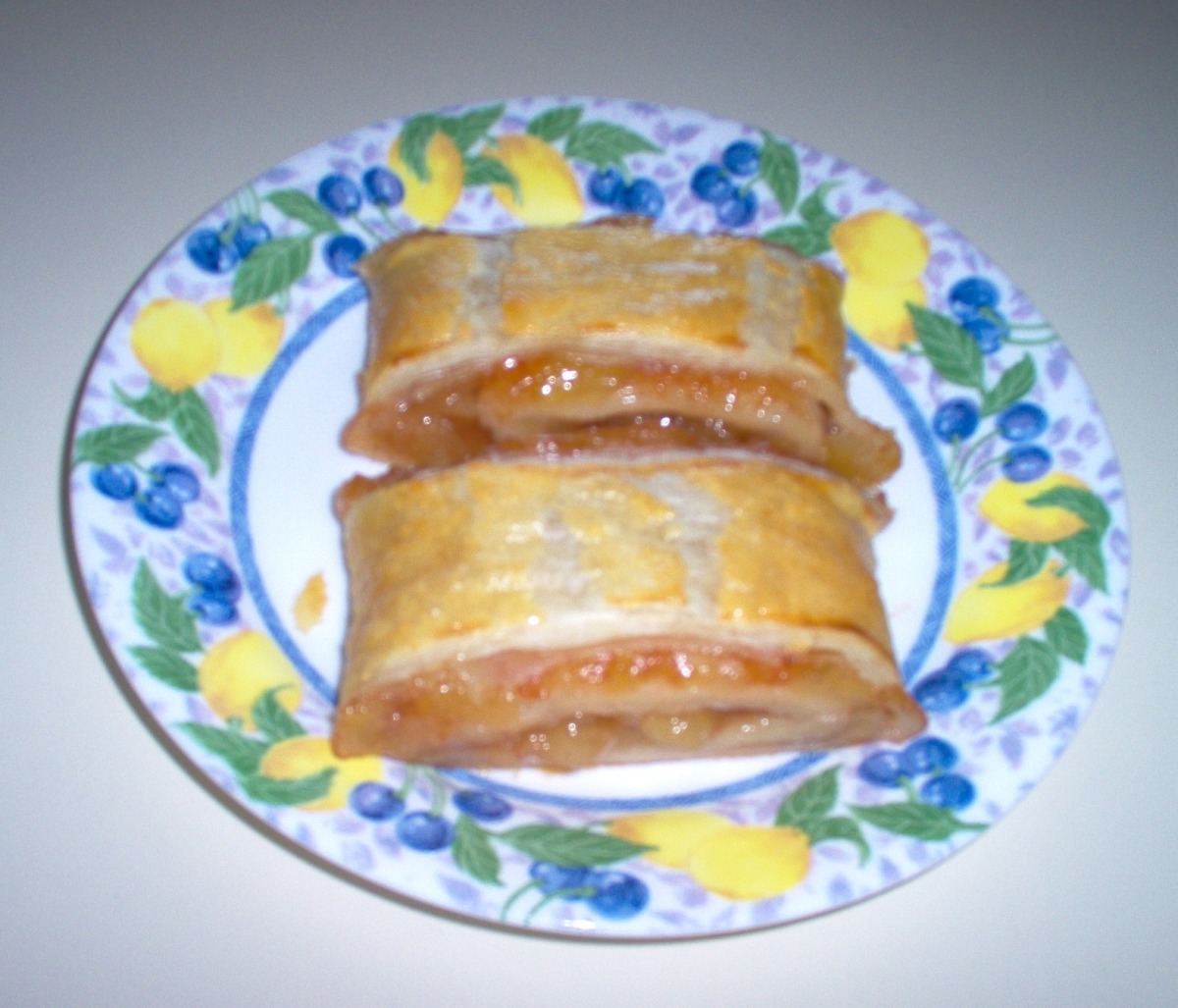 Easiest Apple Strudel