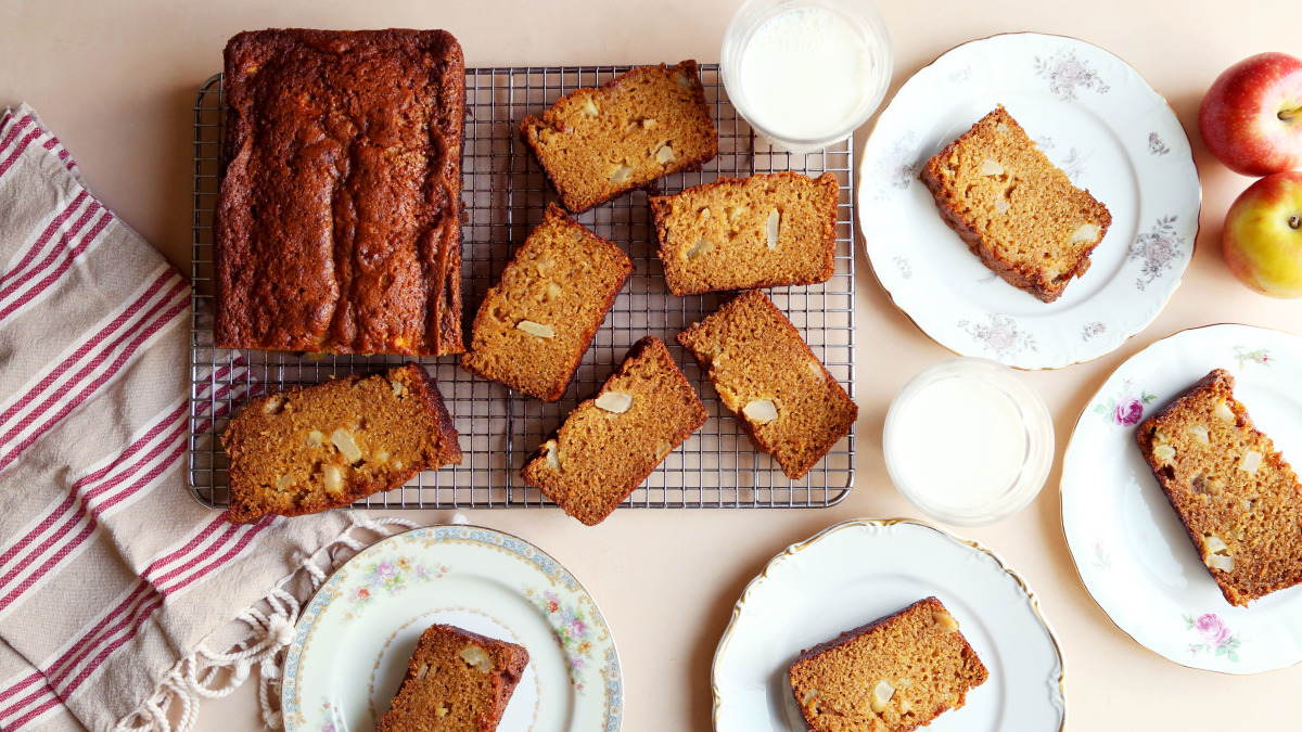 Harvest Pumpkin Apple Bread-image