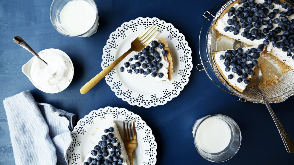 Easy Blueberry Cream Pie_image