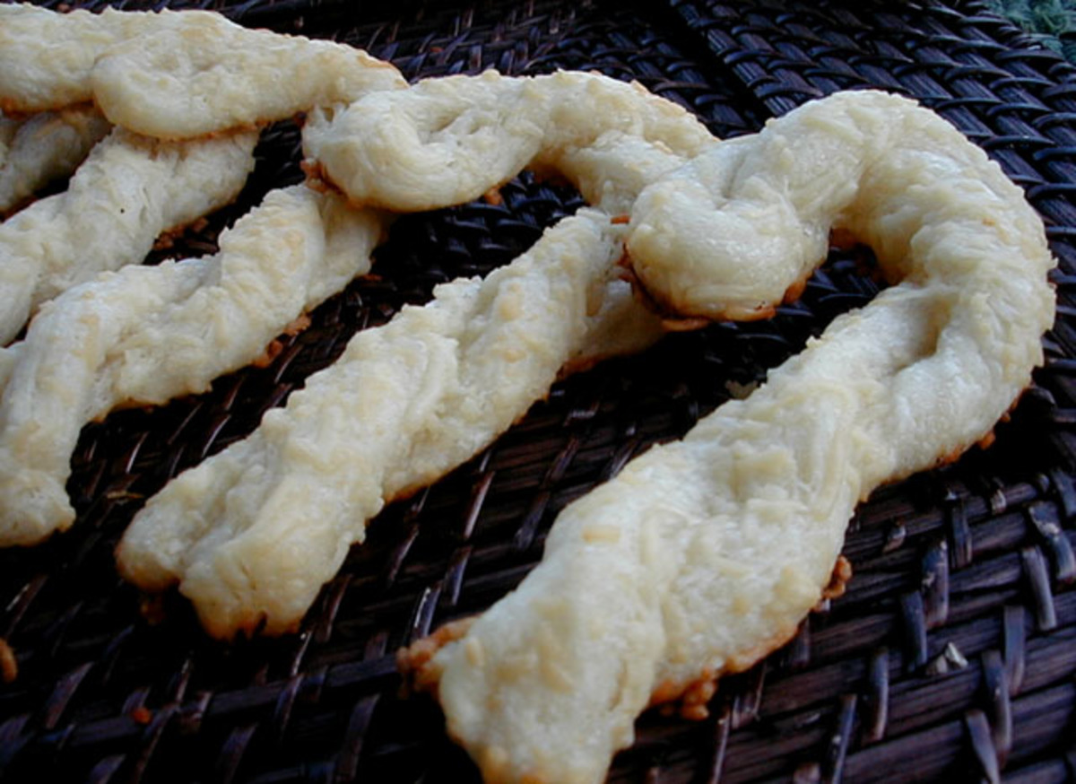 Best 3 Parmesan Breadstick Candy Canes Recipes