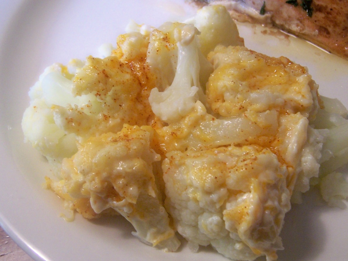 Cauliflower with Cheese Topping