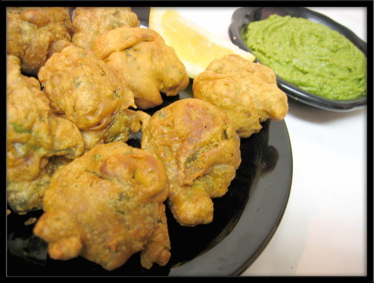 Spinach Pakora (fritters) image