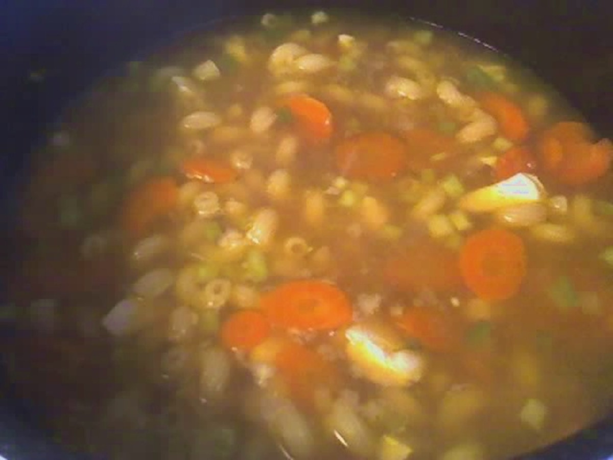 Amazingly Simple Chicken Noodle Soup Recipe - Food.com
