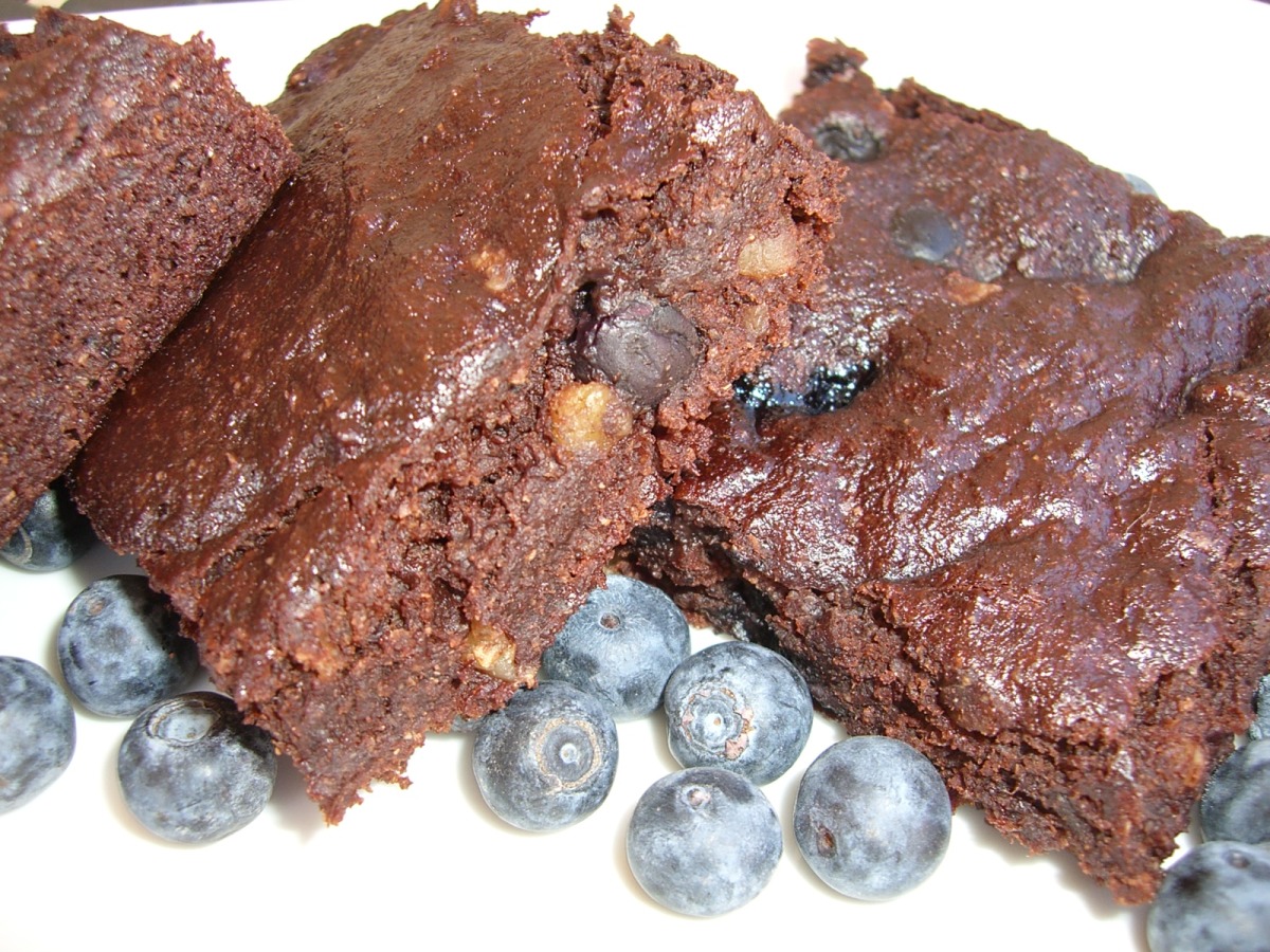 Blueberry brownies top