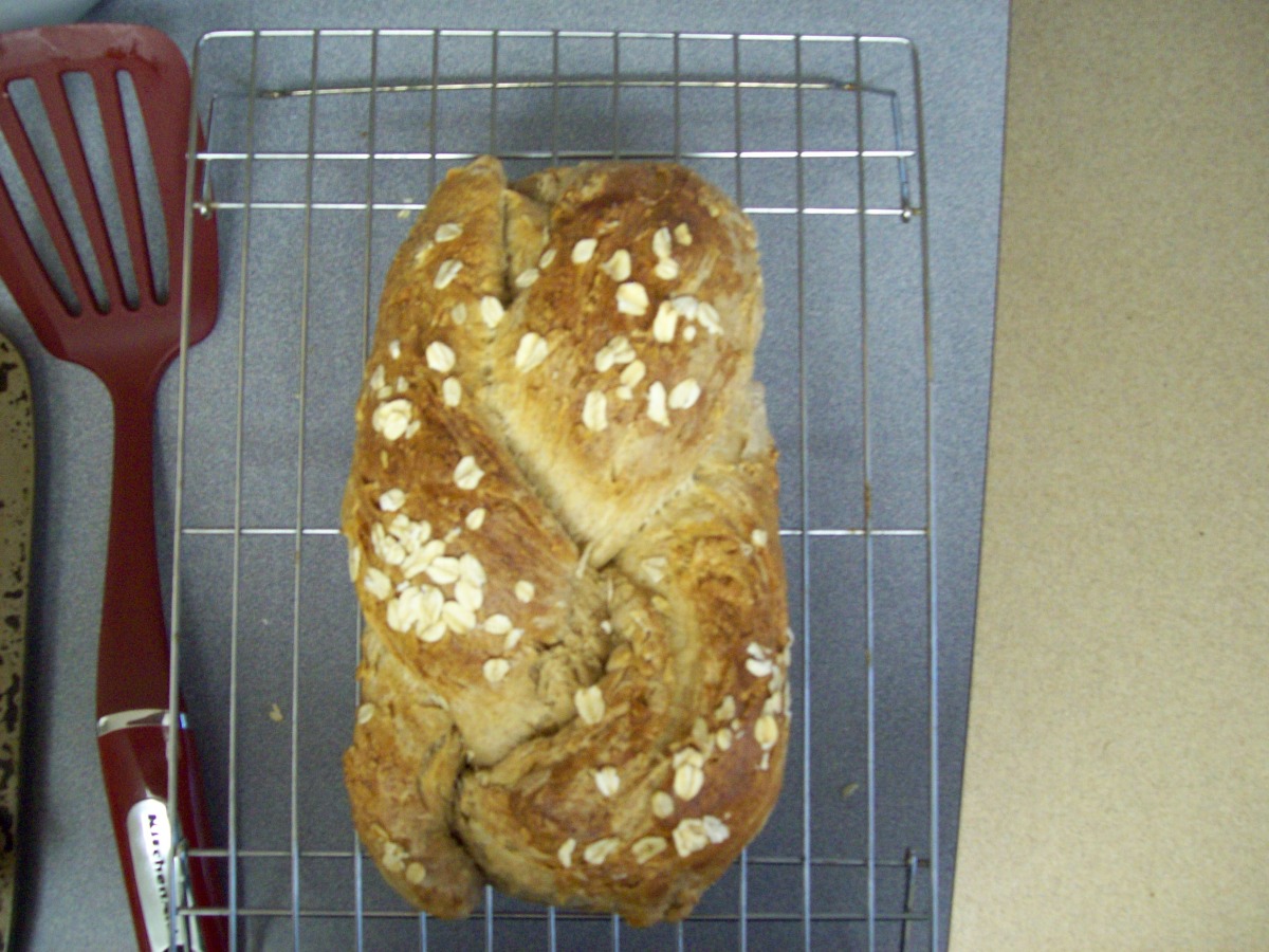 Kitchenaid Honey Oatmeal Bread image