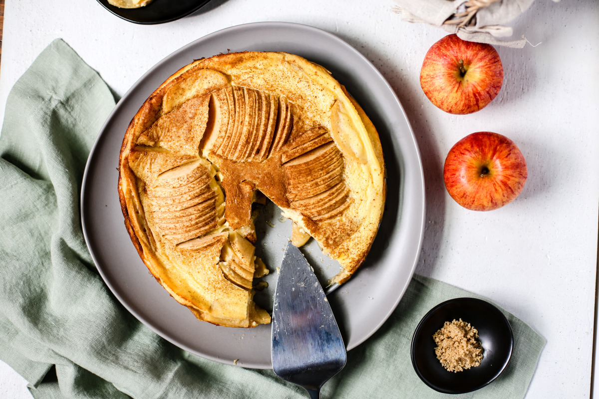Apple Or Pear Clafouti An Easy French Dessert Recipe Food Com