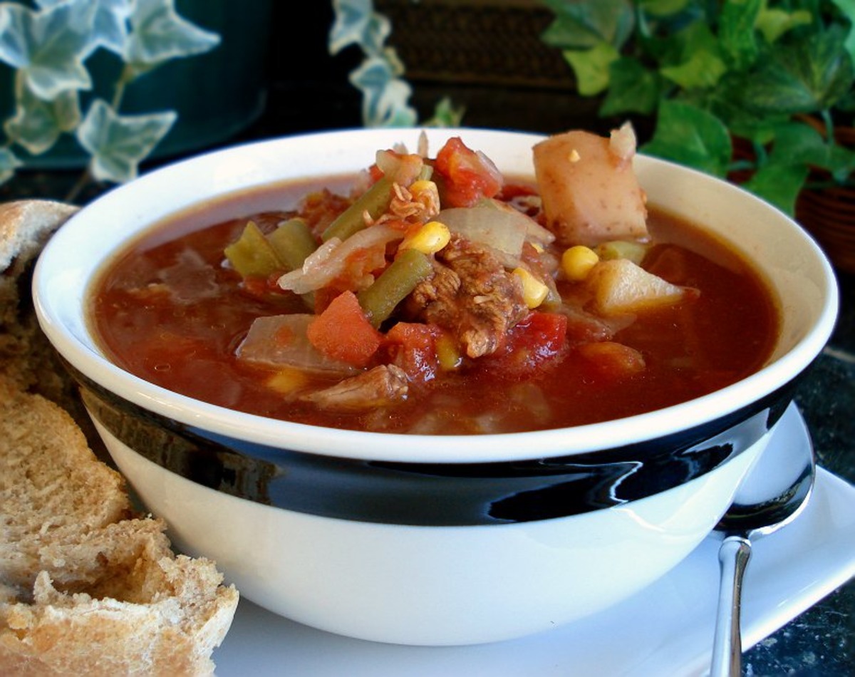 Aunt Gin's Vegetable Soup (Crock Pot) image
