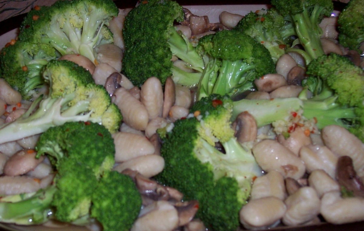 Gnocchi With Broccoli and Mushrooms