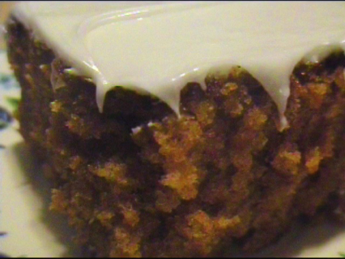 Easy, Moist Carrot Cake Recipe with Cream Cheese Frosting