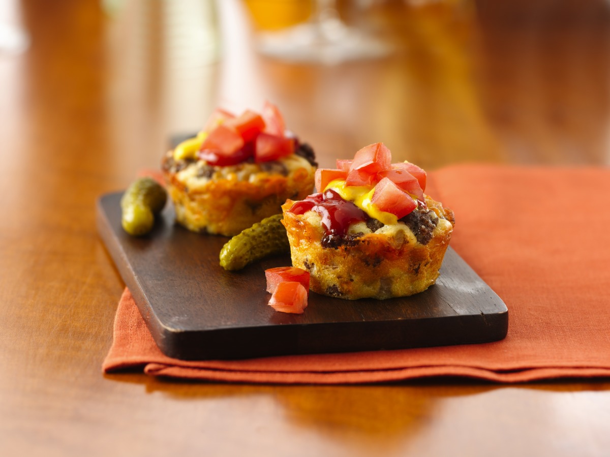 Impossibly Easy Mini Cheeseburger Pies image