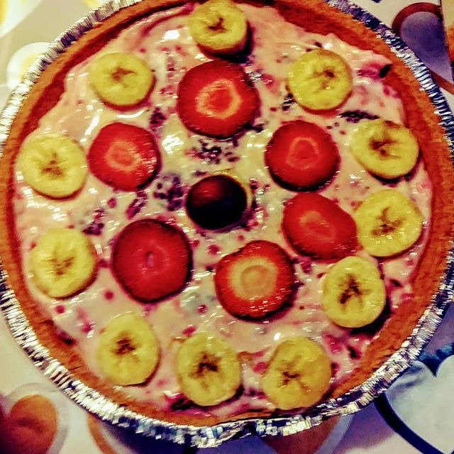 Raspberry Cream Cake - Image 2
