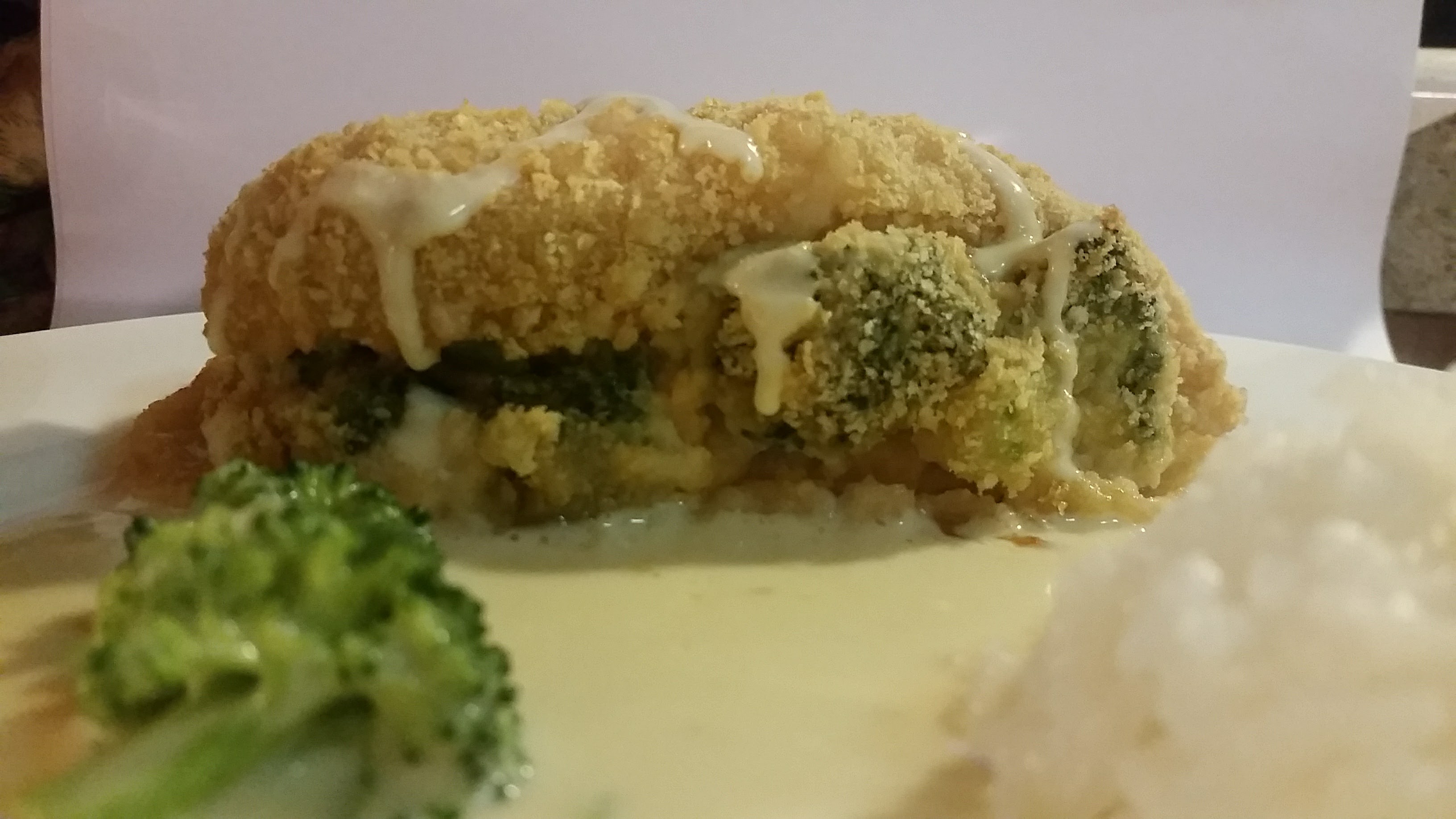 Broccoli and Cheese Stuffed Chicken Breast - Image 5