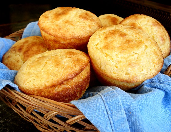 DOT'S CORN MUFFINS DOT'S CORN MUFFINS