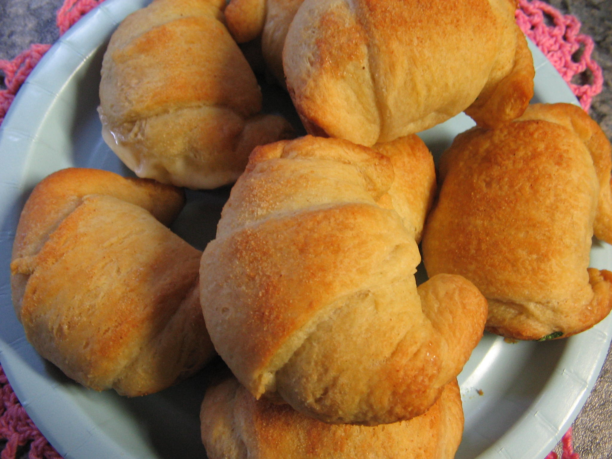 SILLY- SIMPLE CHEESE AND GARLIC FILLED CRESCENTS