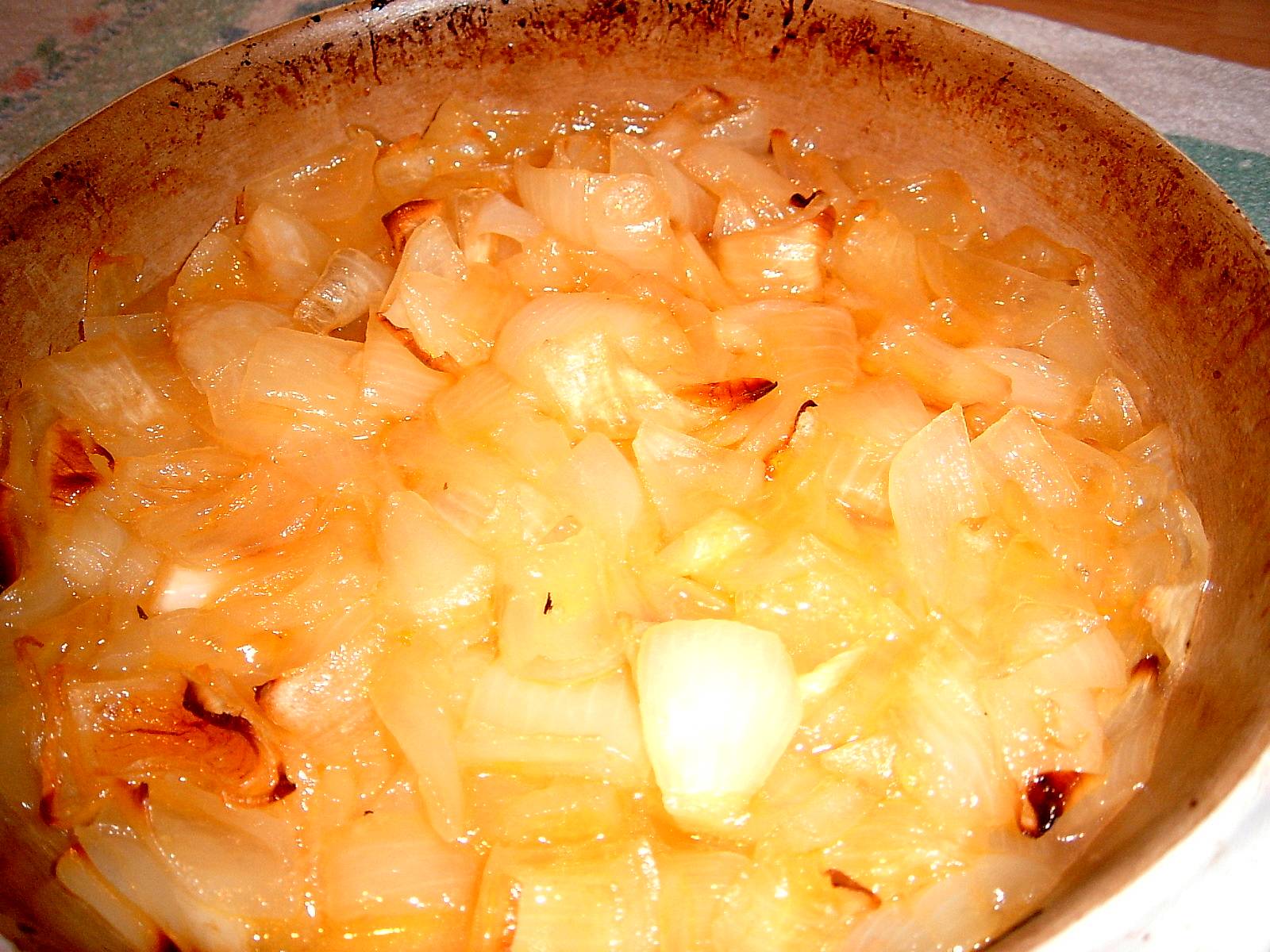 HONEY-BUTTER BAKED ONIONS