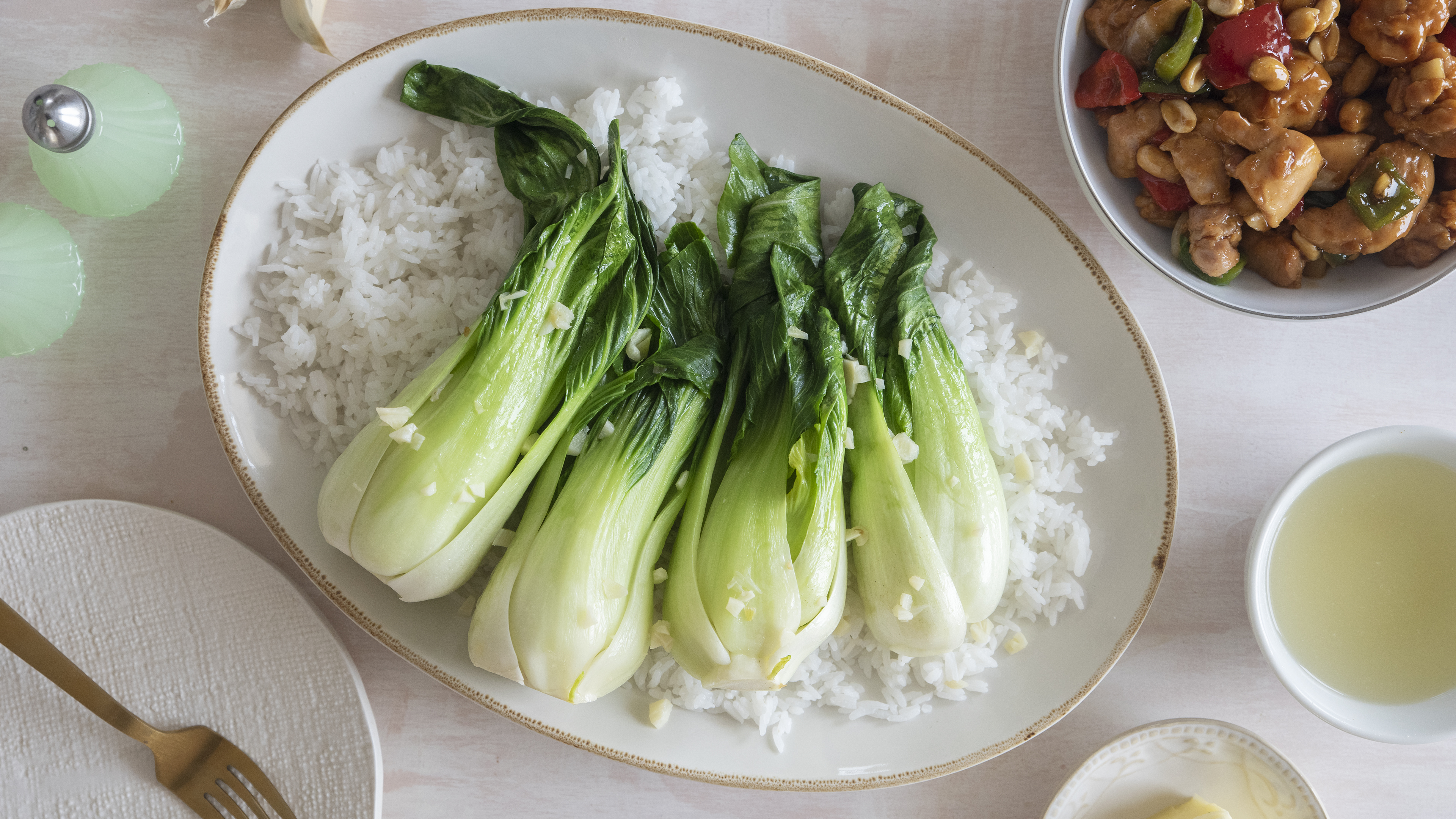 ✶ Easy BABY BOK CHOY WITH GARLIC