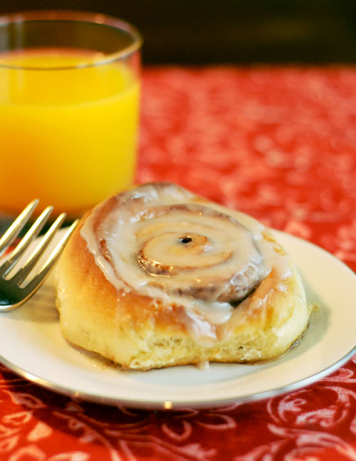 SIMPLY SINFUL CINNAMON ROLLS