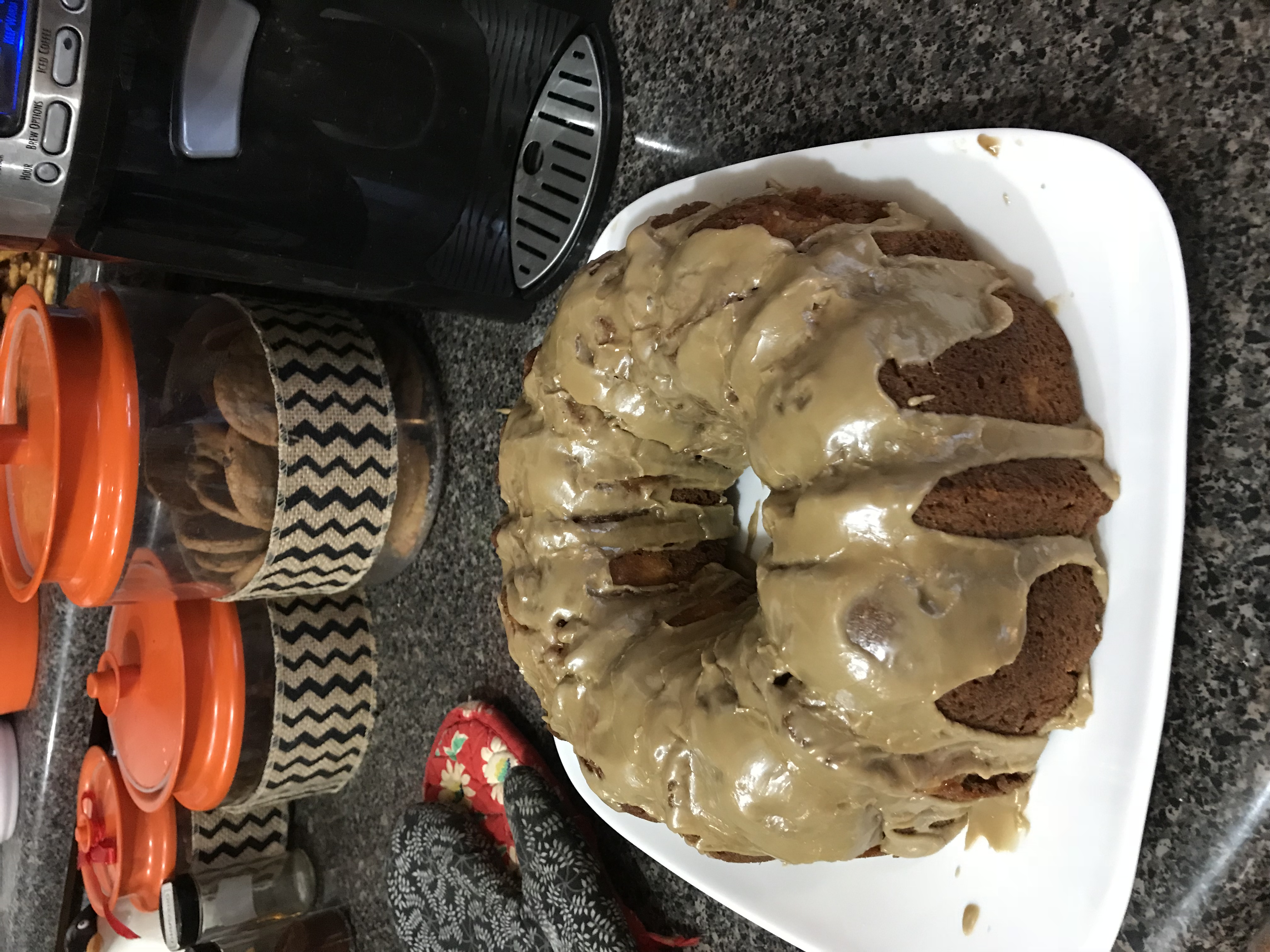 ✬ How To APPLE CINNAMON BUNDT CAKE