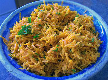 CRUNCHY CARROT SALAD