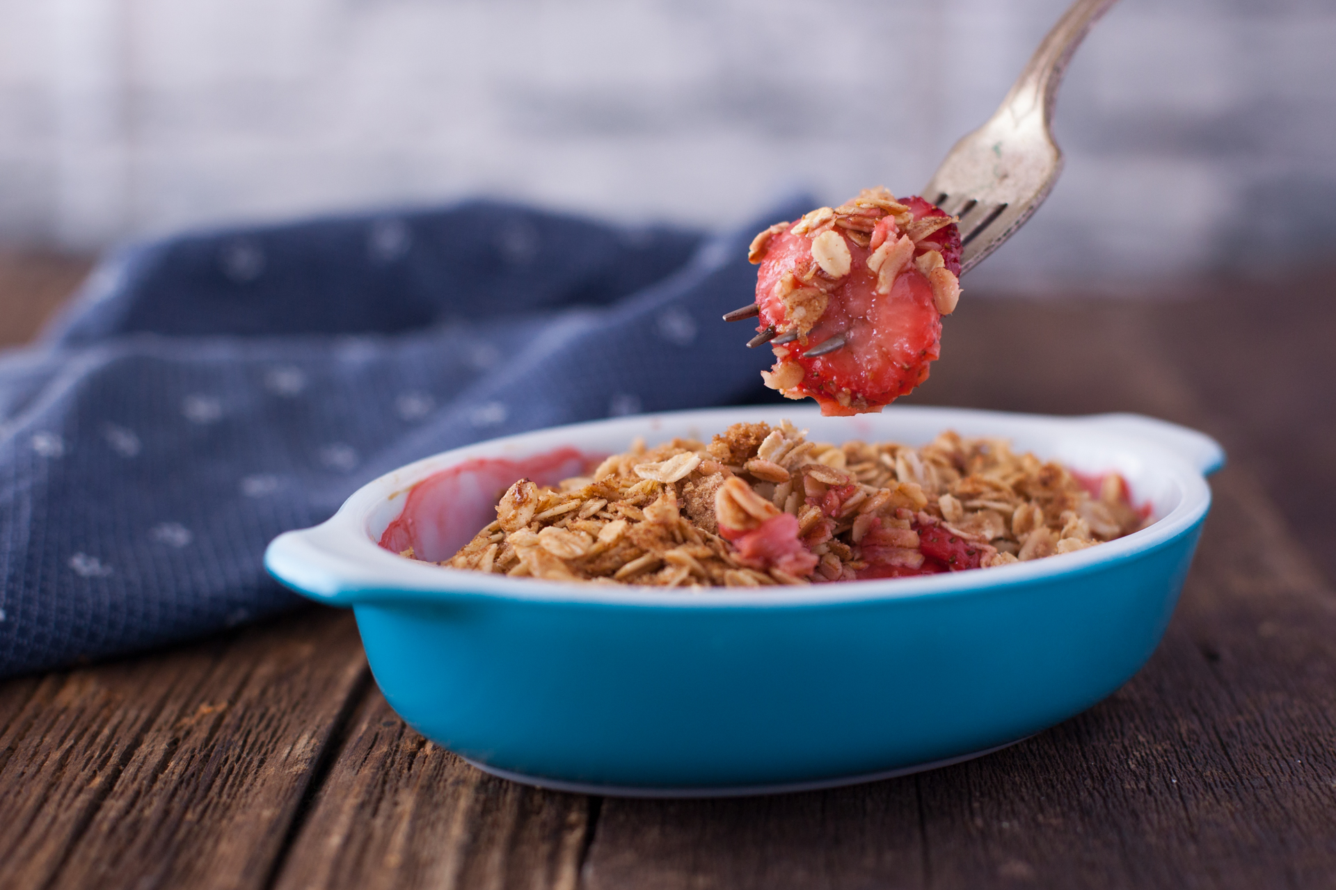 ✔ Healty STRAWBERRY CRISP FOR TWO