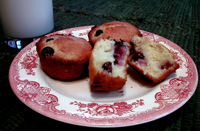 LEMON BLACKBERRY MUFFINS