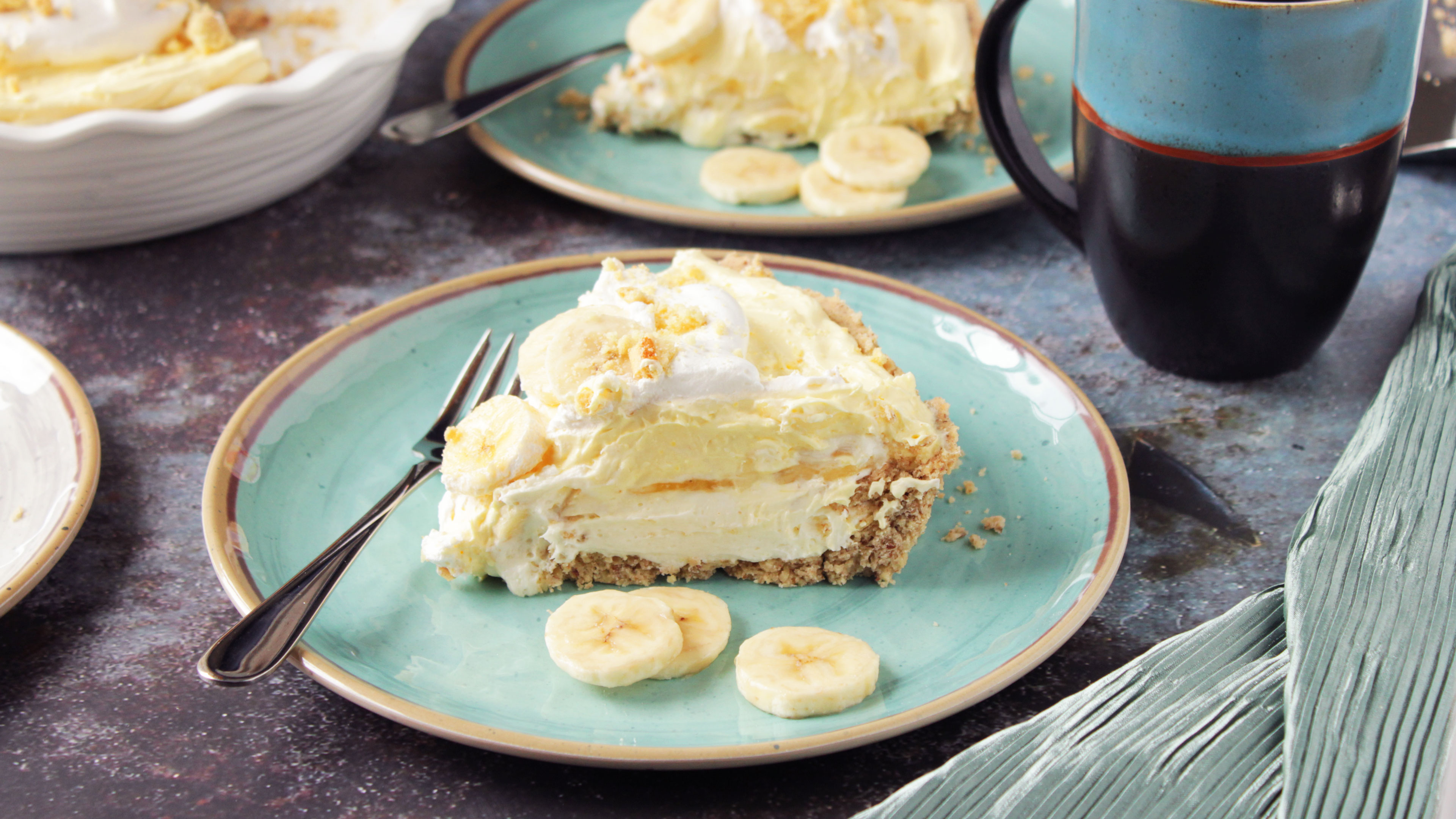 CREAMY BANANA CREAM PIE