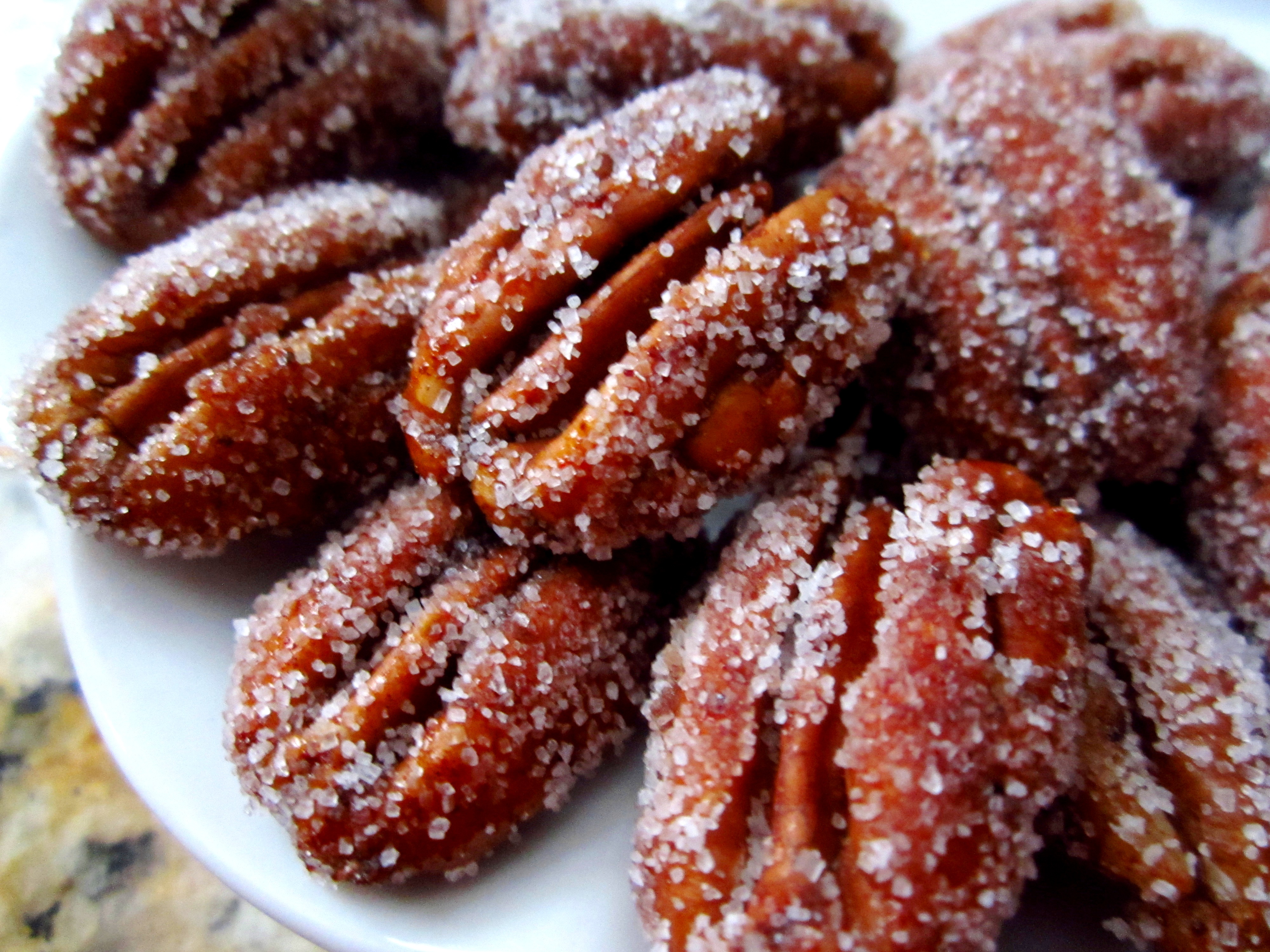 HONEY-CHIPOTLE PECANS