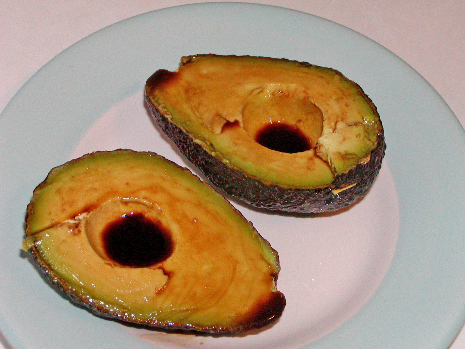 ❉ The Best AVOCADO WITH BALSAMIC DRESSING