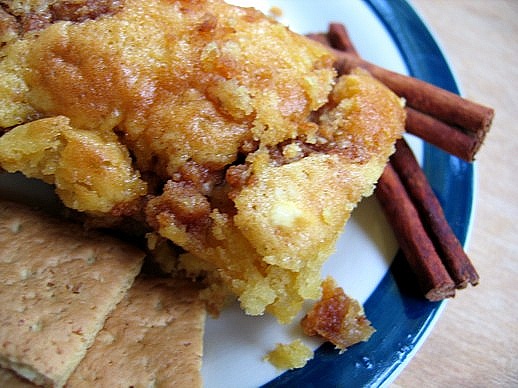 GRAHAM CRACKER COFFEE CAKE