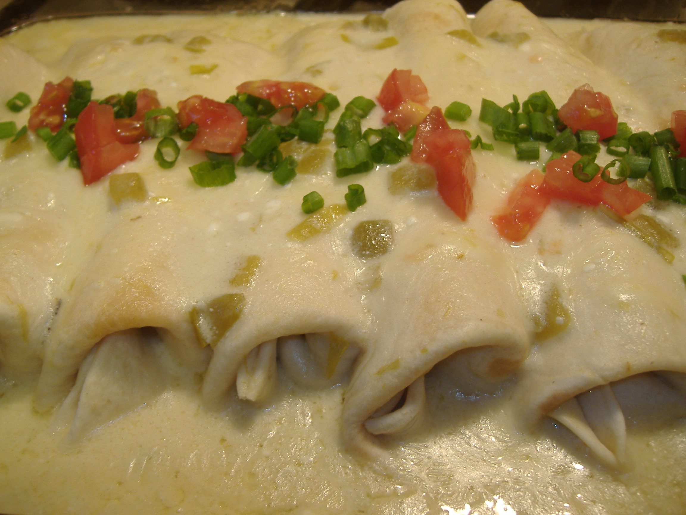 ۵ How To CHICKEN ENCHILADAS...WHITE SAUCE...RICH!