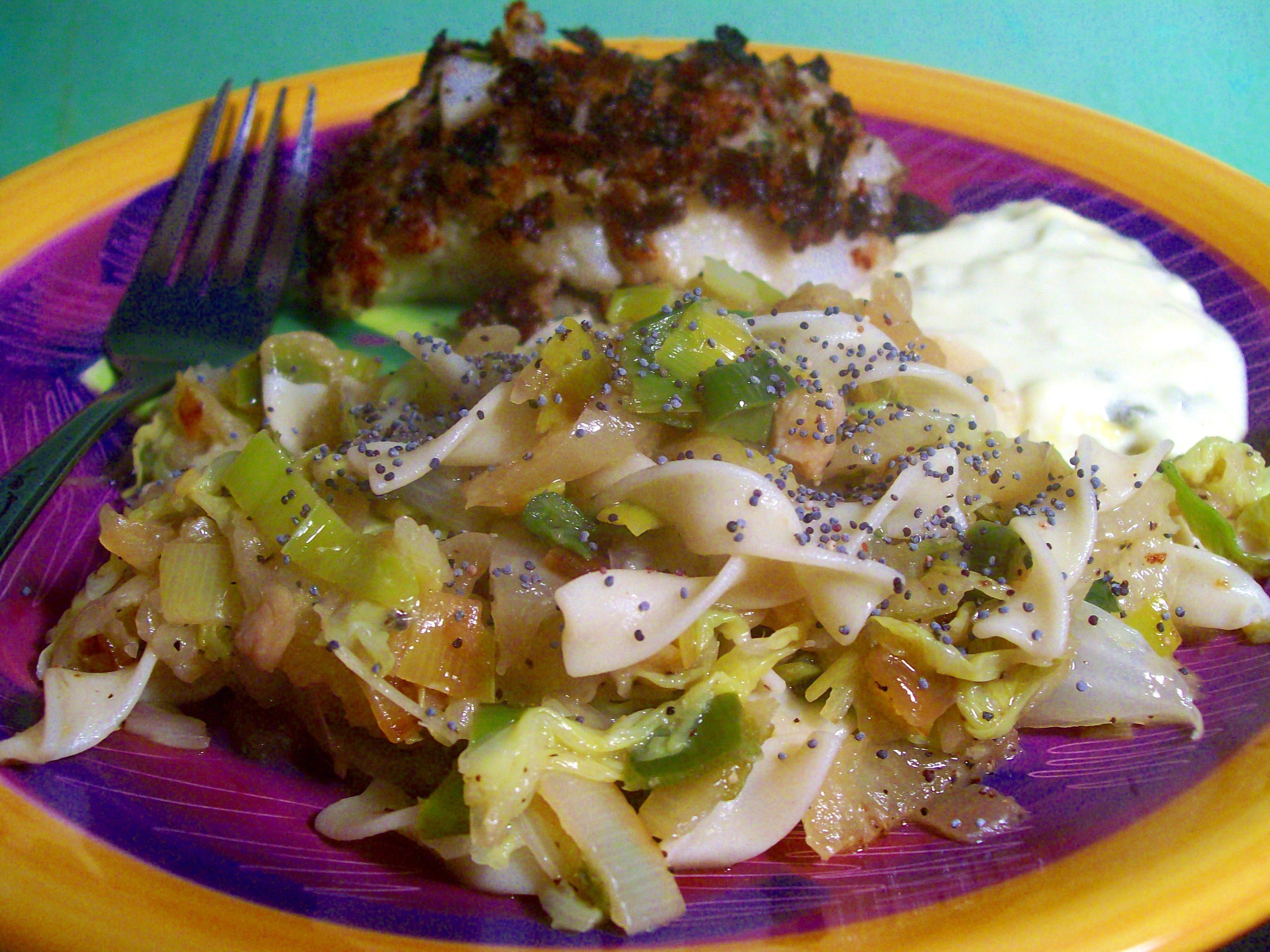 TRADITIONAL HUNGARIAN NOODLES & CABBAGE
