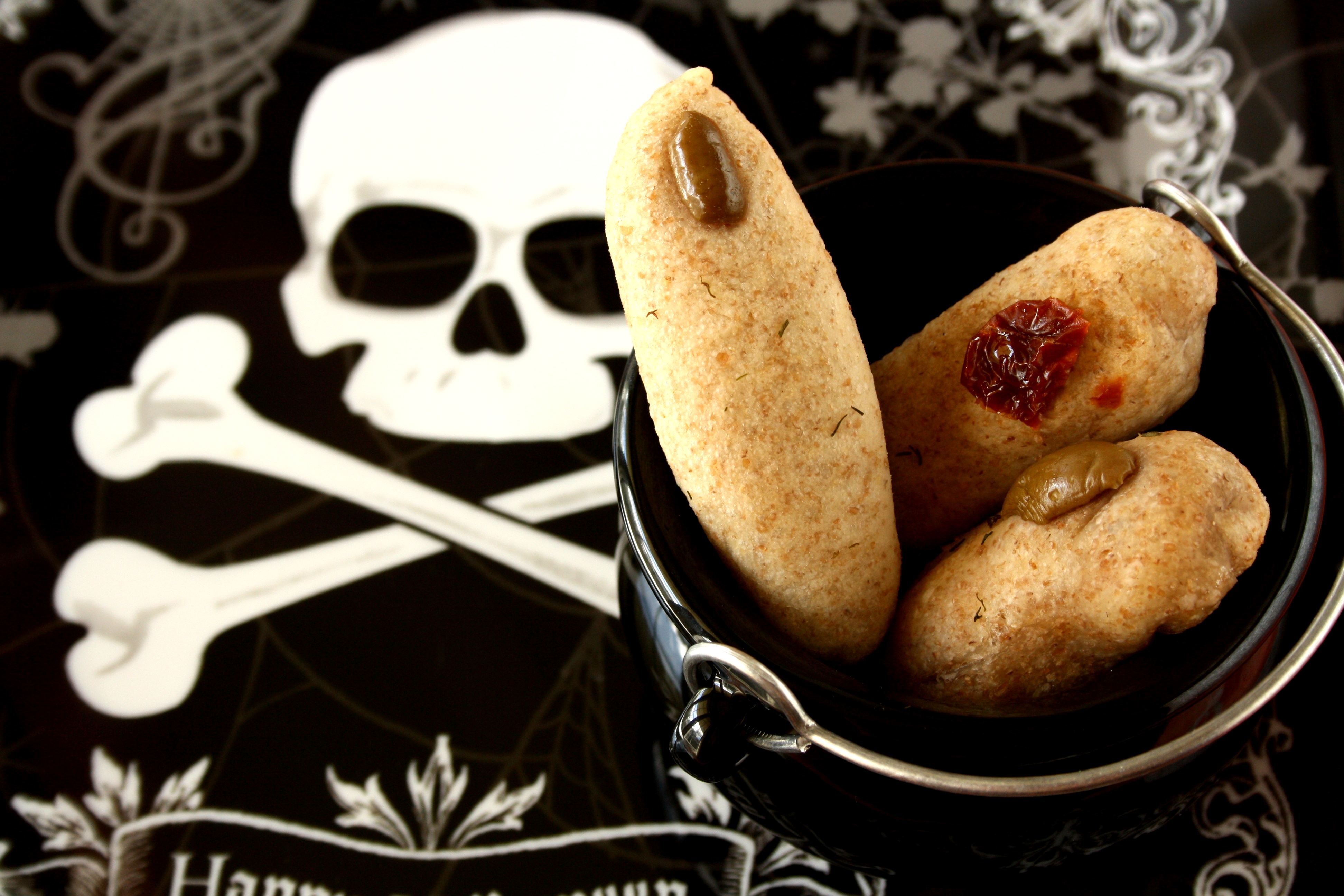 BREAD MACHINE PIZZA DOUGH WITH WHOLE WHEAT FLOUR