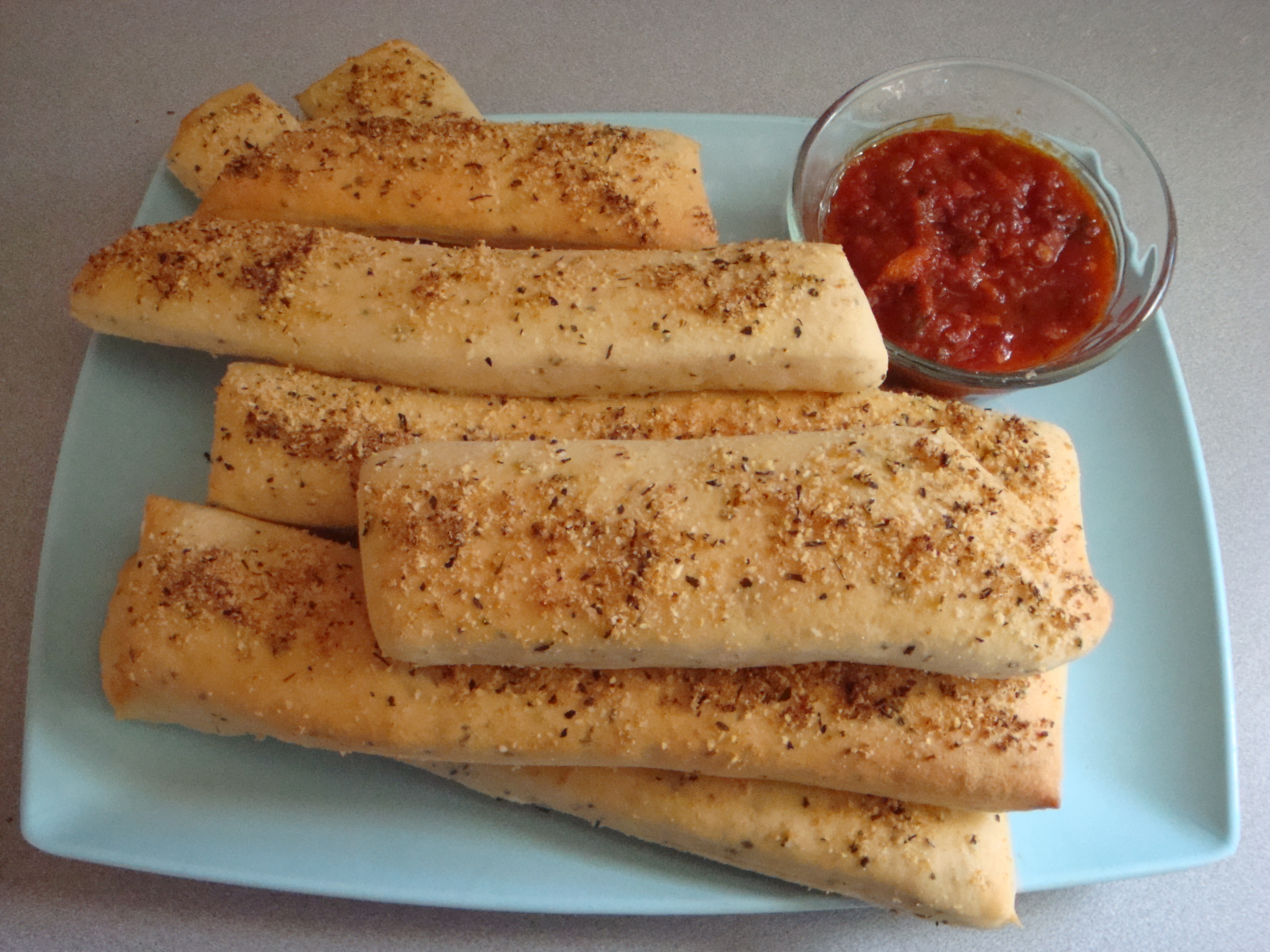BREADSTICKS - PIZZA HUT STYLE