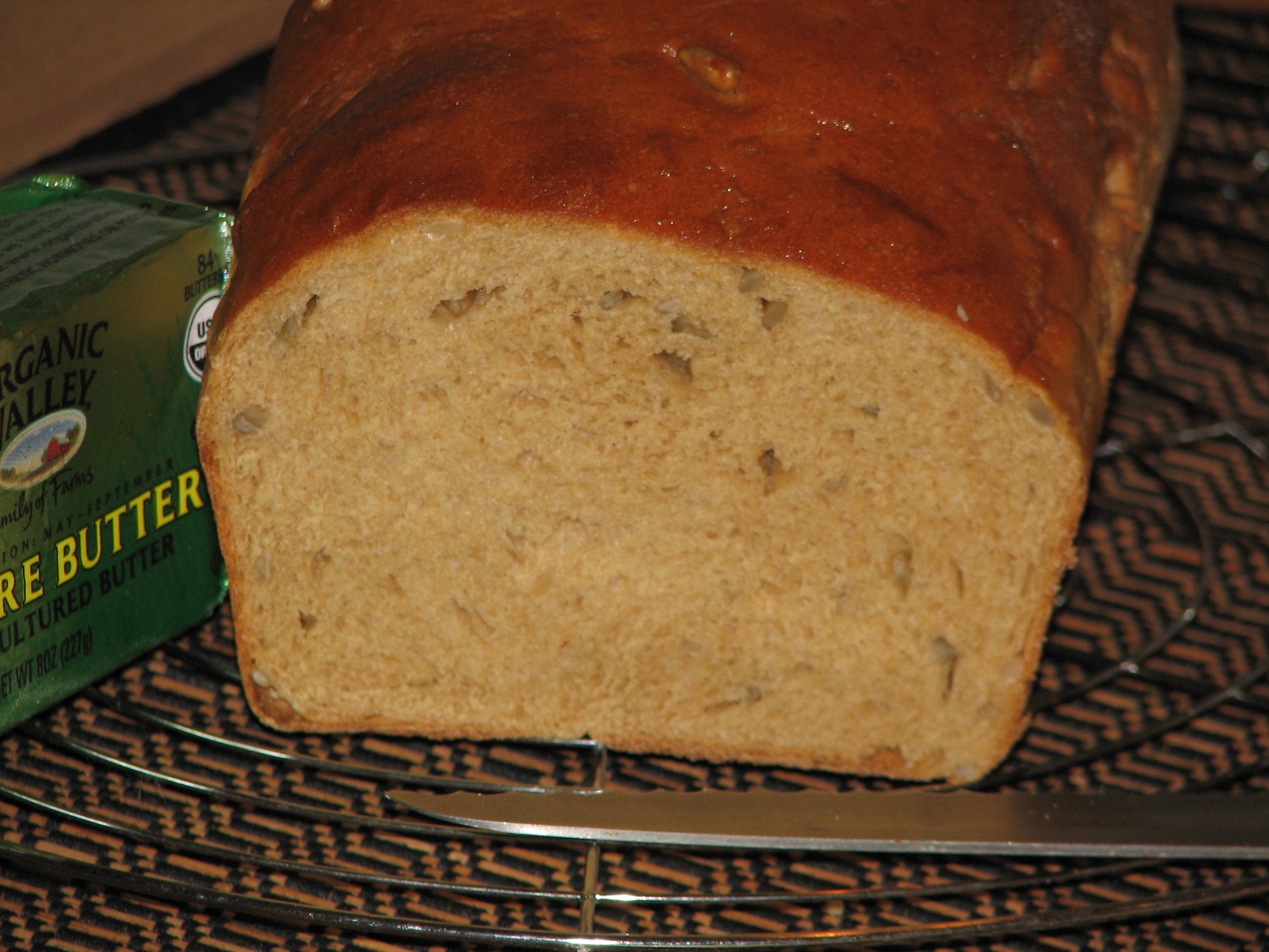 100% WHOLE WHEAT BREAD (NON-DENSE/HEAVY, WHITE BREAD TEXTURE)